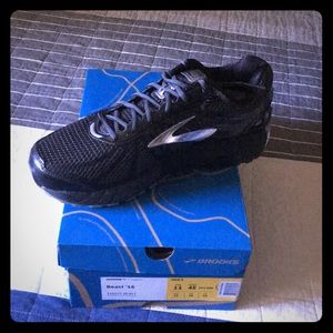 Brand New Brooks Beast